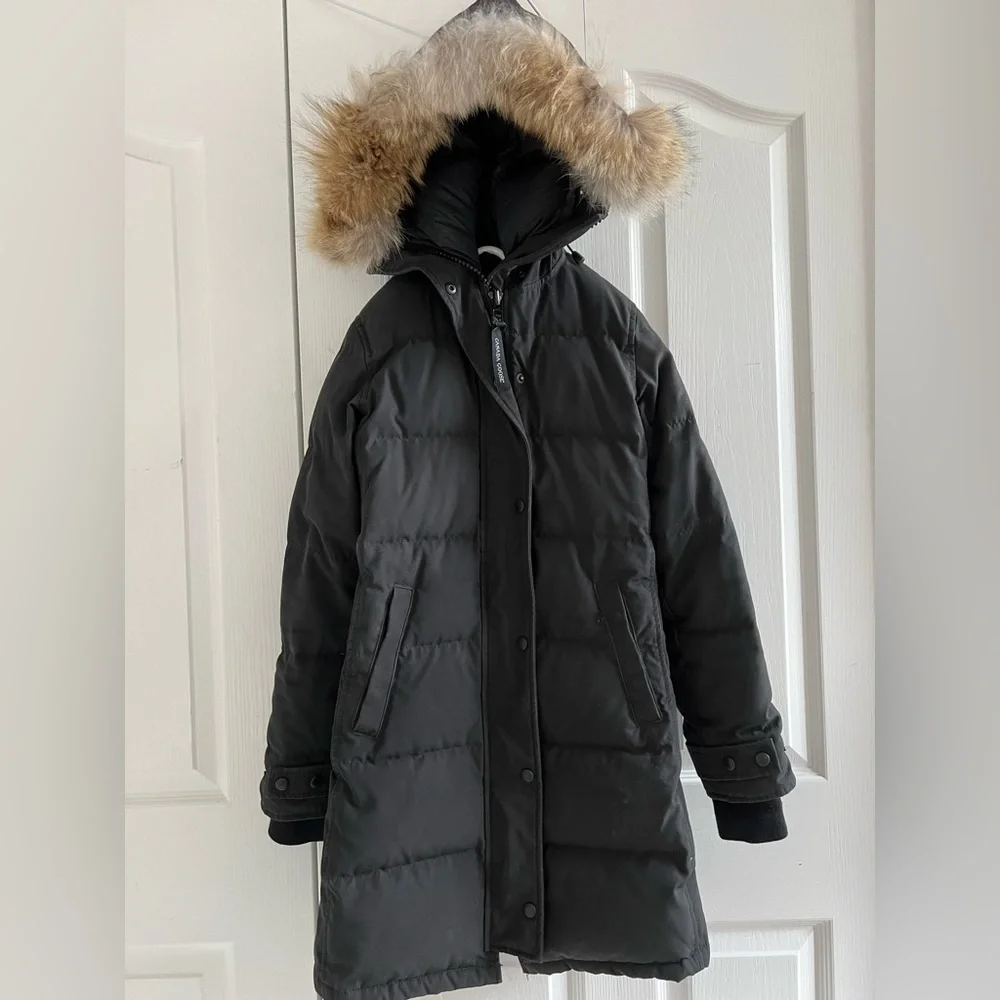Canada Goose Shelburne Parka - Picture 1 of 8